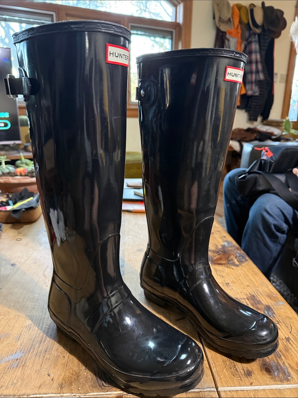 Hunter Original Tall Gloss Rain Boots Black Size 8 EU 39 Like New